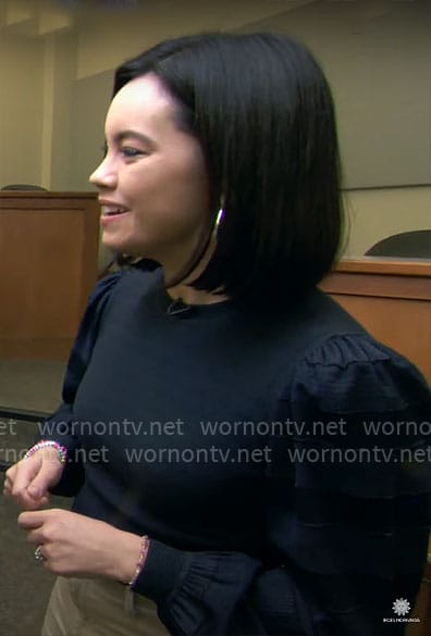 Jo Ling Ken’s sweater with stripe sleeves on CBS Mornings