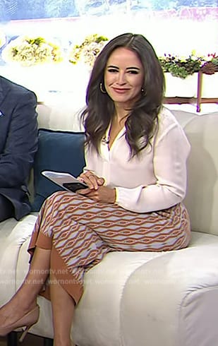 Kaylee Hartung’s geometric knit skirt on Today