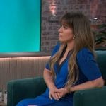 Kelly’s blue ribbed dress on The Kelly Clarkson Show