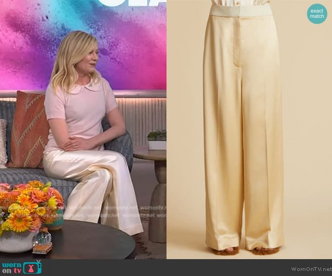Khaite The Banton Pant worn by Kirsten Dunst on The Kelly Clarkson Show