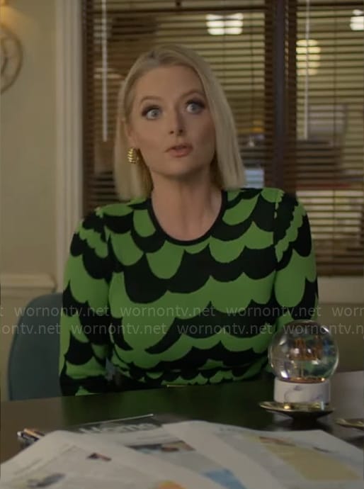 Lexi’s green and black printed dress on Not Dead Yet
