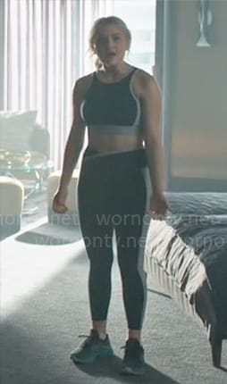 Lexy’s two-tone sports bra and leggings on Chucky