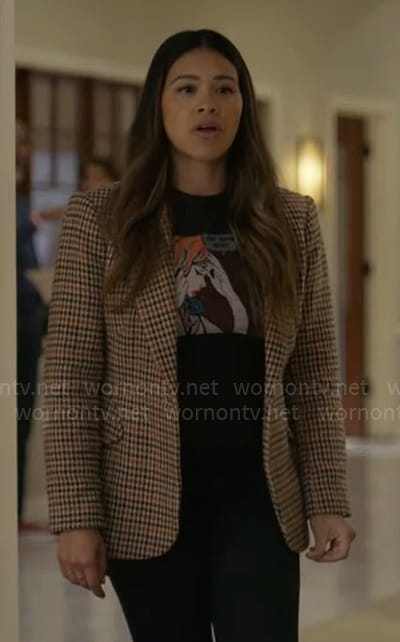 Nell’s Just Send Wine t-shirt and houndstooth blazer on Not Dead Yet