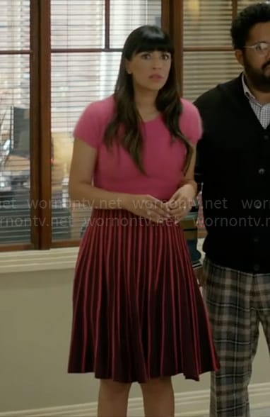 Sam’s pink striped skirt on Not Dead Yet