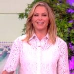 Sara’s white lace top on The View