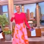 Sara’s pink floral print skirt on The View