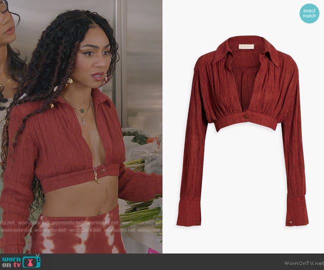 Savannah Morrow Claudia cropped plissé silk-blend top worn by Patience (Chelsea Tavares) on All American
