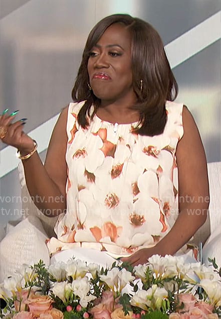 Sheryl’s sleeveless floral top on The Talk