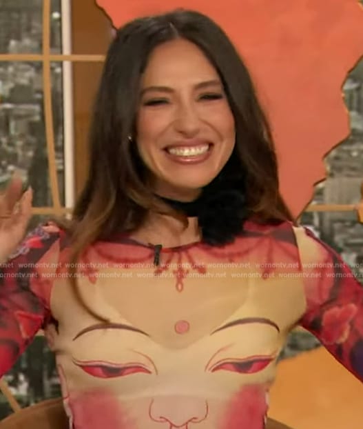 Tefi’s printed mesh top on The Drew Barrymore Show