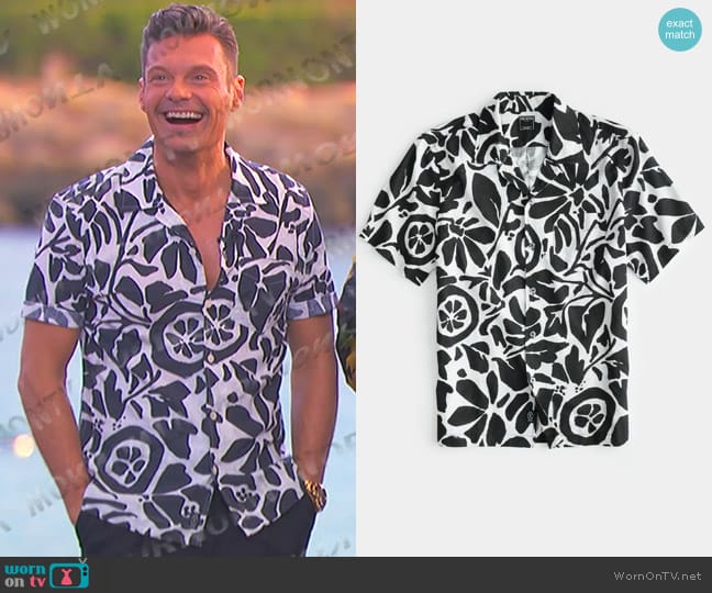 Todd Snyder Abstract Floral Short Sleeve Camp Collar Shirt worn by Ryan Seacrest on American Idol