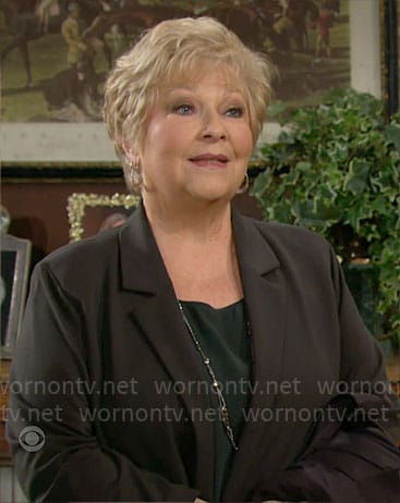 Traci’s black jacket on The Young and the Restless