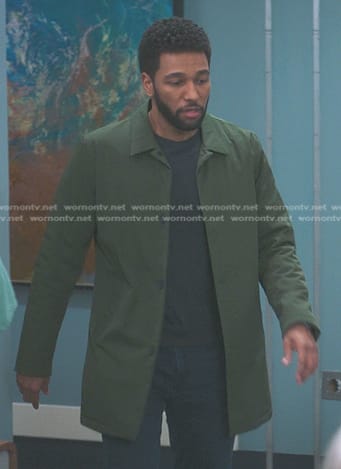 Winston’s green jacket coat on Greys Anatomy