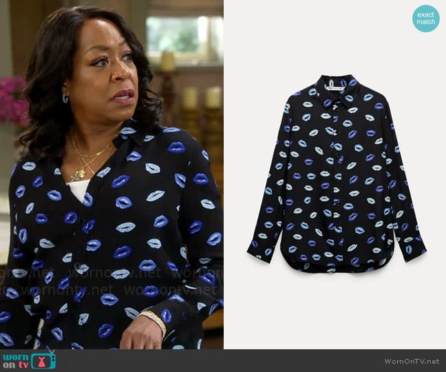 Zara Printed Slim Shirt worn by Tina Butler (Tichina Arnold) on The Neighborhood