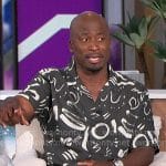 Akbar’s abstract drawing print shirt on The Talk