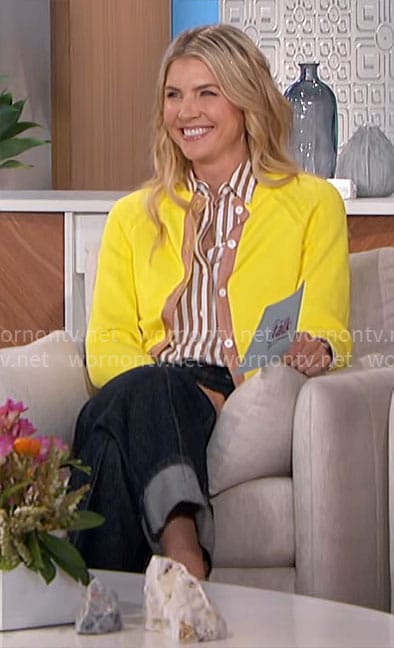Amanda’s yellow cardigan and brown striped shirt on The Talk