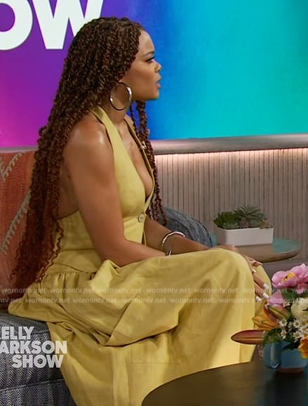 Andra Day’s mustard top and skirt on The Kelly Clarkson Show