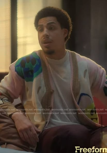 Andre’s floral graphic cardigan on Grown-ish