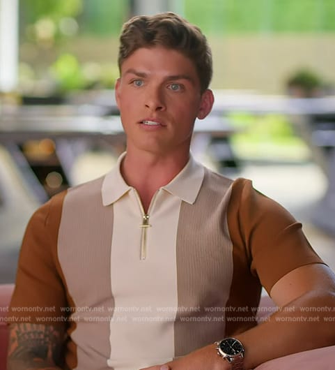 Austin’s colorblock confessional shirt on Selling the OC