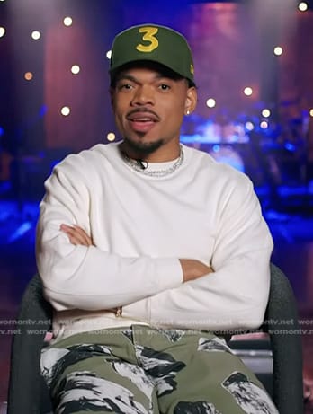 Chance’s green print pants on The Voice