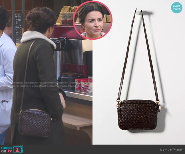 Clare V. Midi Sac Leather Crossbody Bag in Brown worn by Amelia Shepherd (Caterina Scorsone) on Greys Anatomy