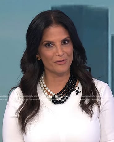 Darlene’s black and white pearl layered neckalce on Today