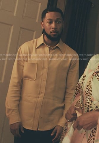Emmett’s beige shirt on The Chi
