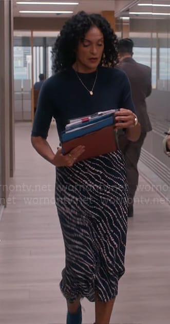 Francey’s navy and white printed slip skirt on So Help Me Todd