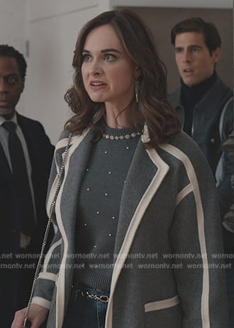 Gemma’s gray contrast coat and sweater on Elsbeth