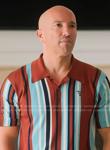 Jason’s striped polo on Selling the OC