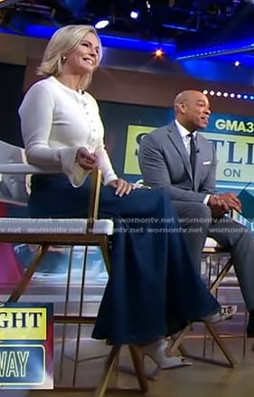 Jennifer’s white buckle heel sandals on Good Morning America