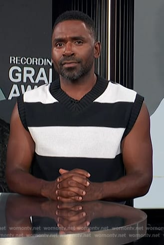 Justin’s striped vest on E! News