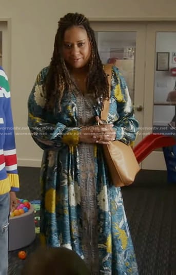 Karen’s blue floral print dress on 9-1-1