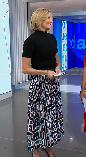 Kate Snow’s geometric print skirt on NBC News Now