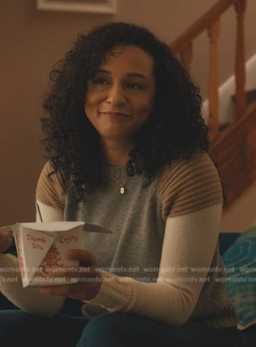 Kaya’s colorblock sweater on Elsbeth