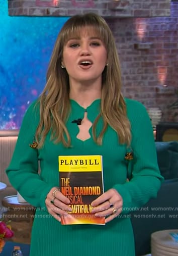 Kelly’s red ribbed midi dress on The Kelly Clarkson Show