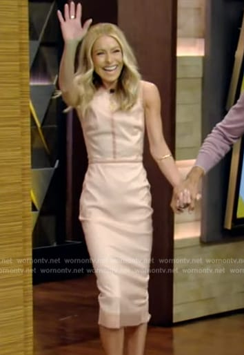 Kelly’s pink sleeveless sheath dress on Live with Kelly and Mark