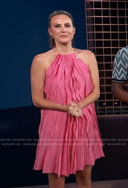 Keltie’s pink ruffled mini dress on E! News
