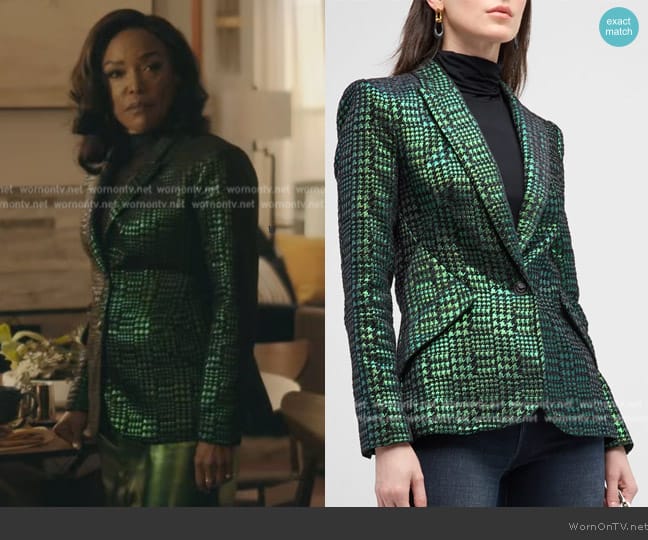 L'Agence Chamberlain Single-Breasted Houndstooth-Print Blazer worn by (Lynn Whitfield) on The Chi