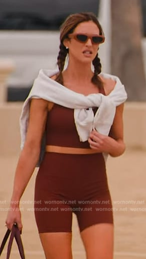 Polly’s brown crop top and biker shorts on Selling the OC
