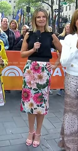 Savannah’s pink sandals on Today