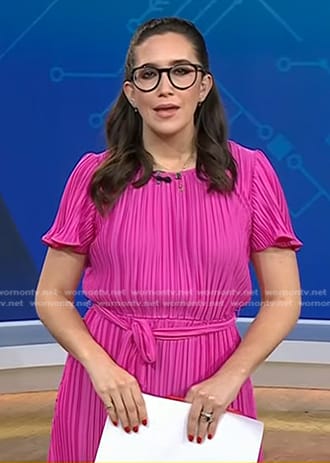 Savannah’s pink pleated dress on Today