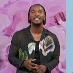 Scott’s black floral print shirt on Access Hollywood