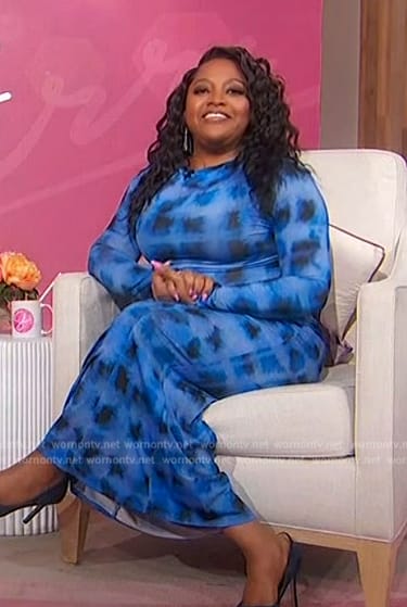 Sherri’s blue check print ruched dress on Sherri