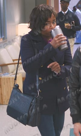 Simone’s black shoulder bag on Greys Anatomy
