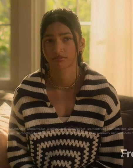 Zaara’s geometric knit sweater on Grown-ish