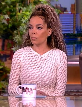 Sunny’s white lace top on The View