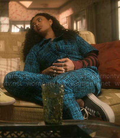 Tabby’s blue printed jumpsuit on Pretty Little Liars Original Sin