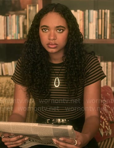 Tabby’s brown striped t-shirt on Pretty Little Liars Original Sin