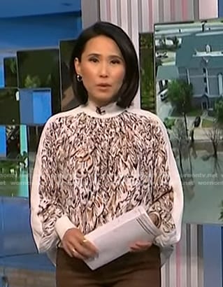 Vicky’s white abstract print long sleeve top on NBC News Daily