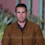 Victor Oquendo’s brown jacket on Good Morning America